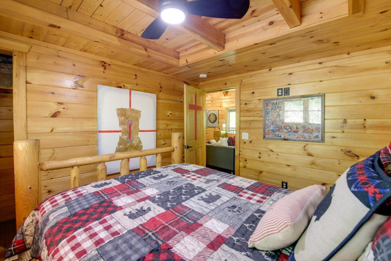 Gatlinburg Family Cabin With Private Hot Tub And Deck! Villa Luaran gambar